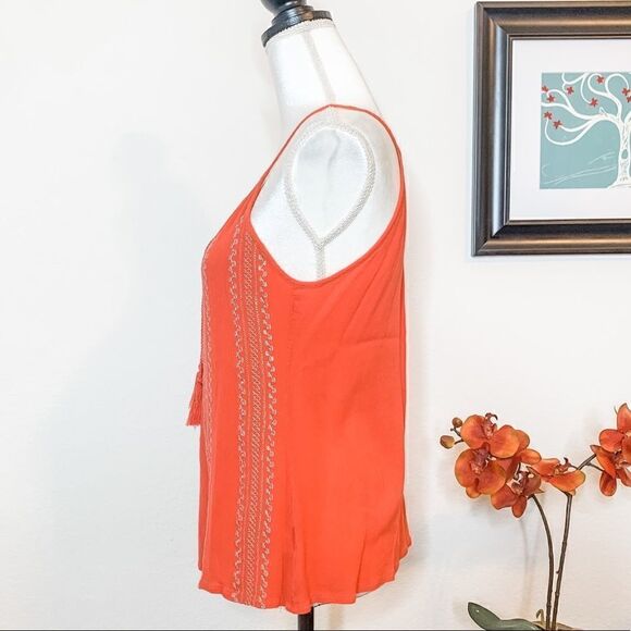 🍋 Solitaire • Coral Tank Top w/Silver Embroidery - Picture 5 of 8